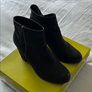 BP black booties